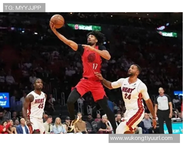 小杨再失良机拓记透露克林根与罗威明天有望复出对阵勇士