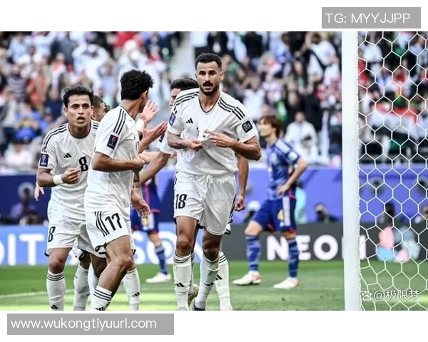 9岁加入曼联的伊克巴尔在22岁时力挽狂澜淘汰印尼与加纳乔同龄成就辉煌